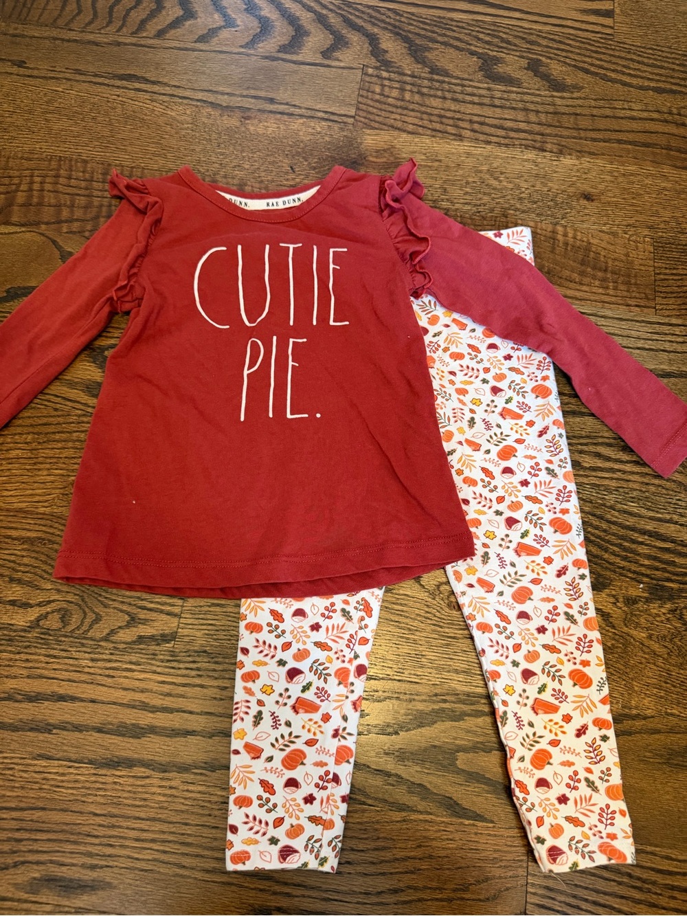 Adorable toddler girl outfit! 🍁